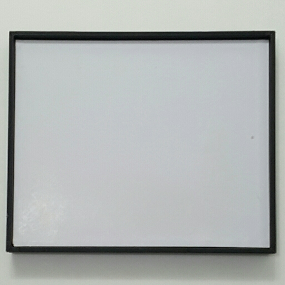 20 Slots Jewerly Professional Display ( Like New ) - Picture 2 of 5